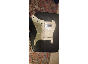 GFS Wired Strat pickguard 3 staggered pickups TONE J01