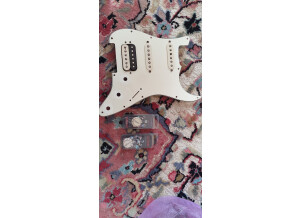 GFS Wired Strat pickguard 3 staggered pickups TONE J01