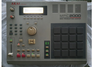 Akai Professional MPC2000 (35808)