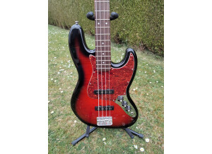 Squier Vintage Modified Jazz Bass (571)