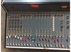 Soundcraft SAC 200