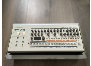 Roland TR-09 (84434)