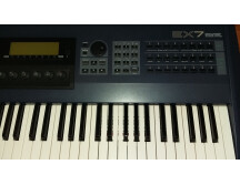 Yamaha EX7 (27060)