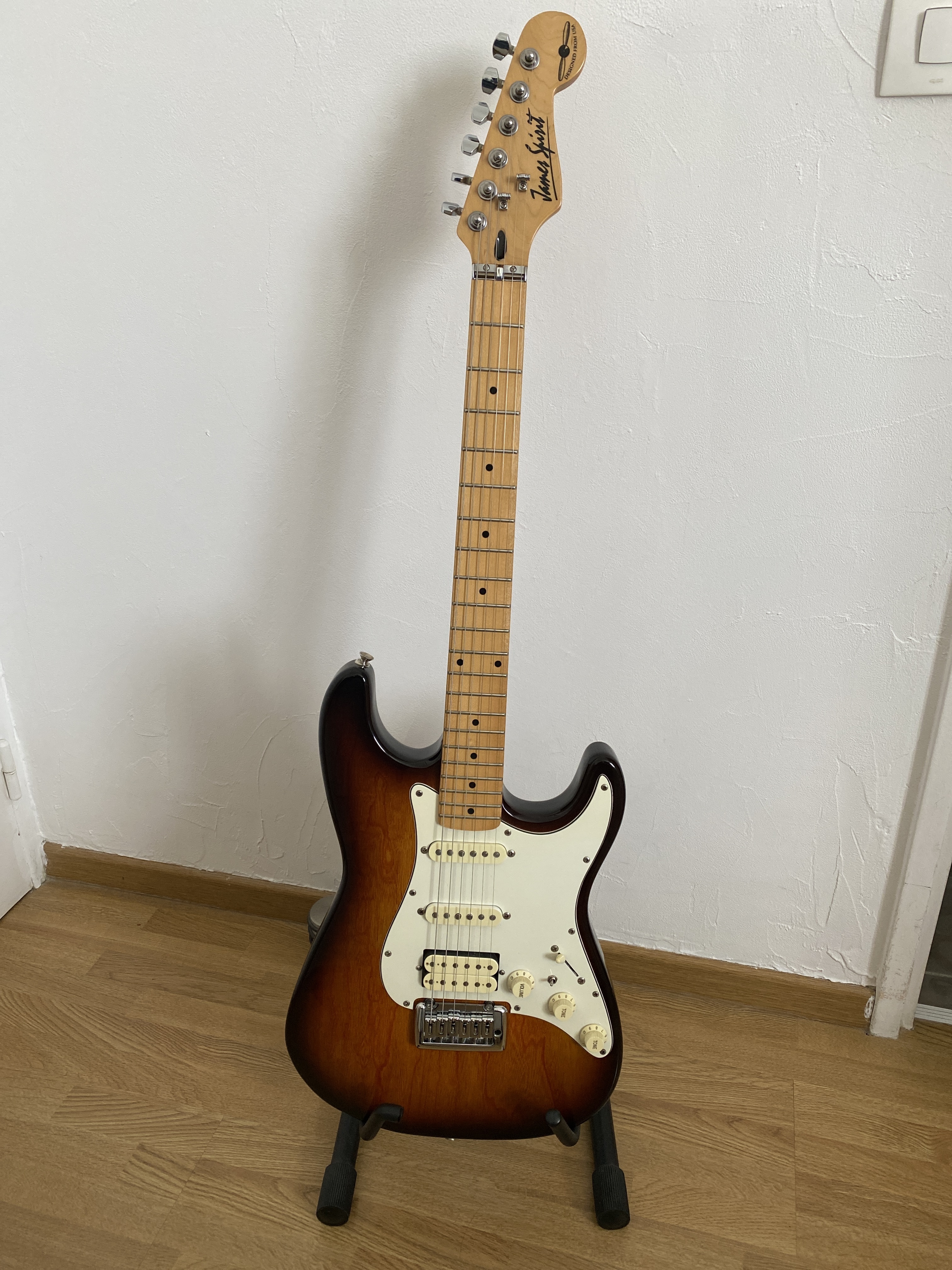 James Spirit Stratocaster