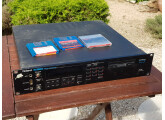 Vends Roland S550 sampler en rack, avec disquettes d'origine, mode d'emploi