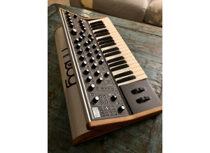 Moog Music SUB 37 (62892)