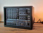 Vends Yamaha EMX68S console amplifiée multipistes avec mixage et effets intégrés