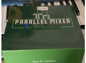 Electro-Harmonix Tri Parallel Mixer (50975)