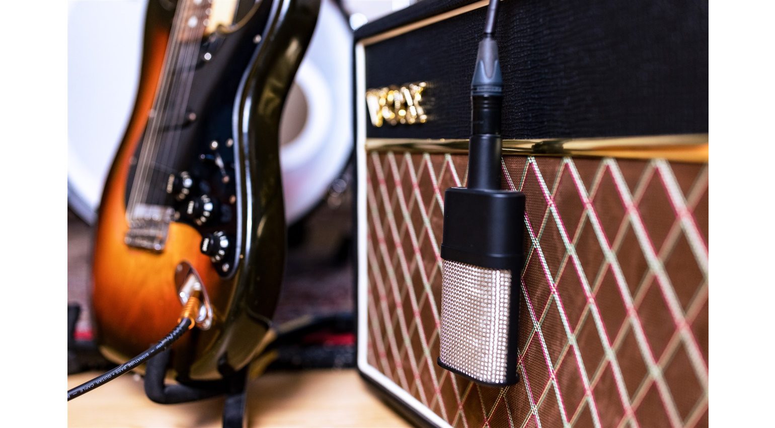 Austrian-audio-OC16-Condenser-Microphone-4