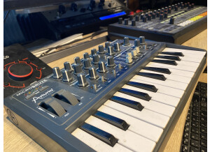 Arturia MicroBrute (77851)