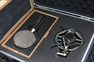 The T.bone RM700