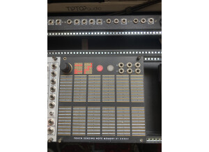 Doboz TSNM (42105)
