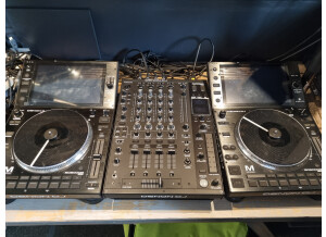 Denon DJ SC6000M Prime (39707)