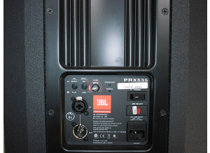 JBL Pro PRX535