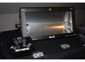 Martin Light Detonator