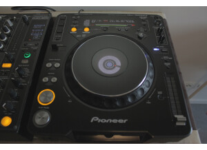 Pioneer DJM-800 (28160)