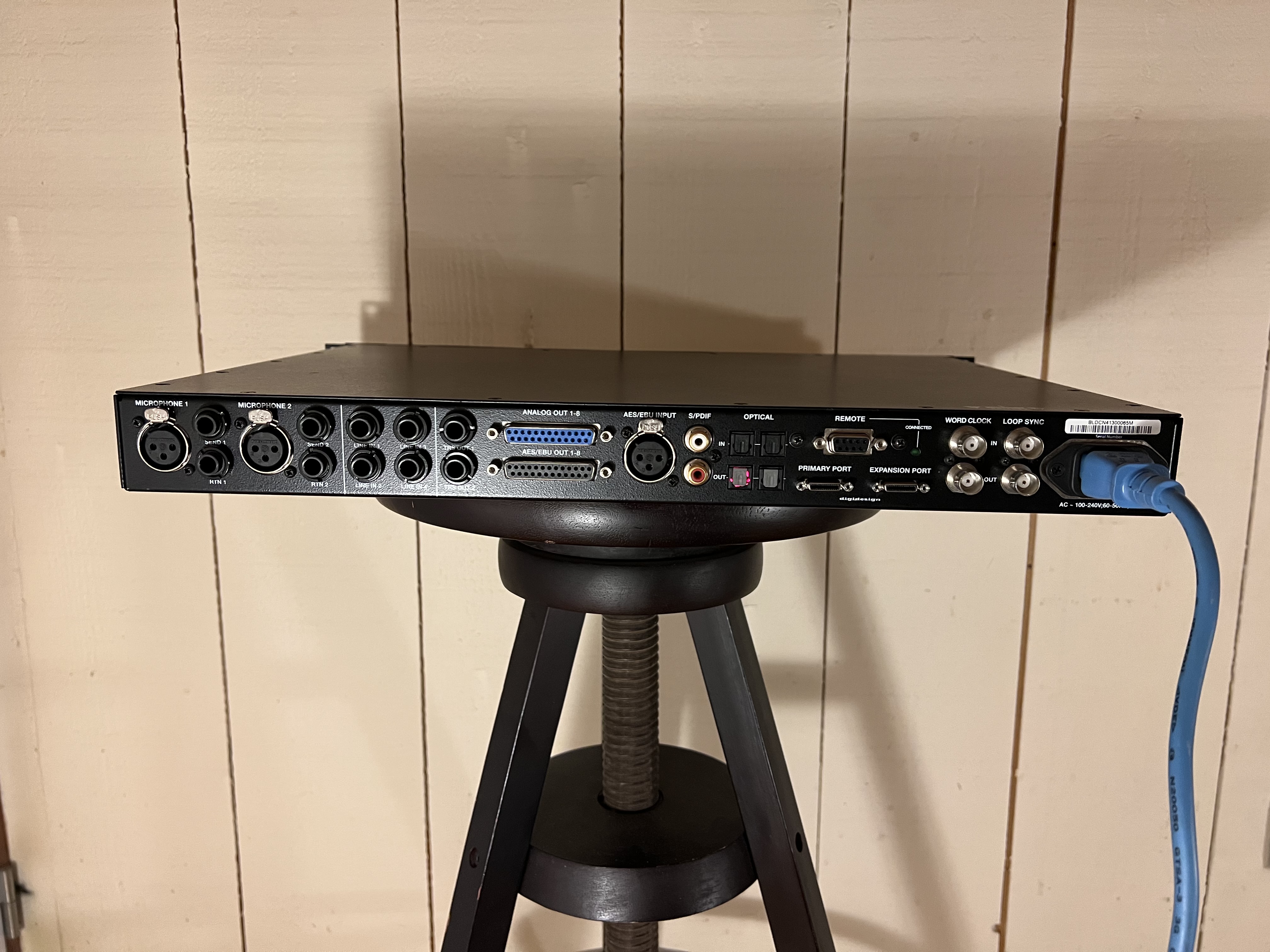 AVID HD OMNI B