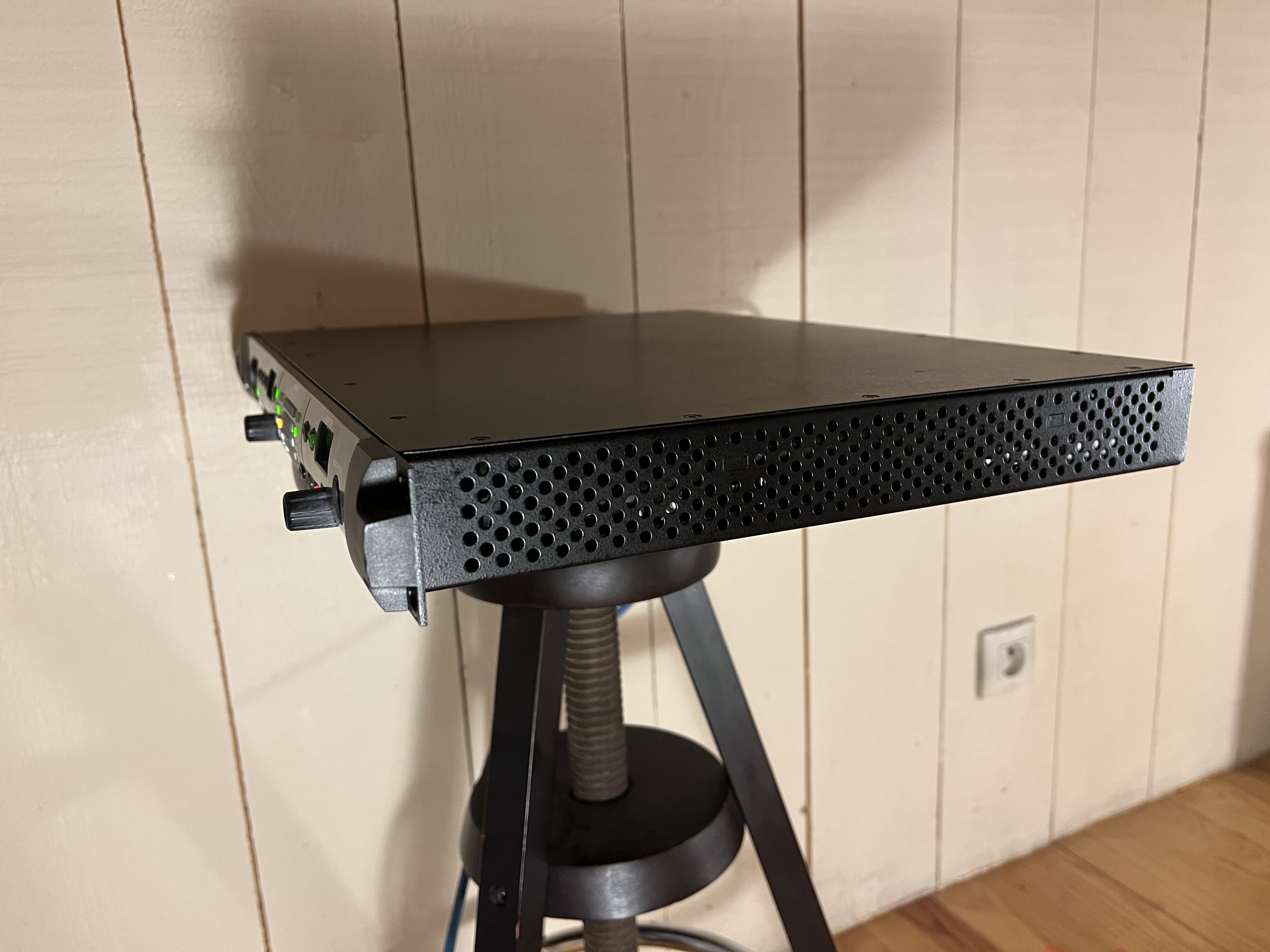 AVID HD OMNI C