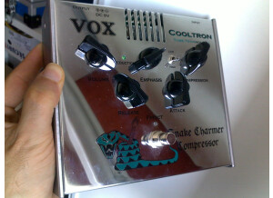 Vox [Cooltron Series] Snake Charmer Compressor