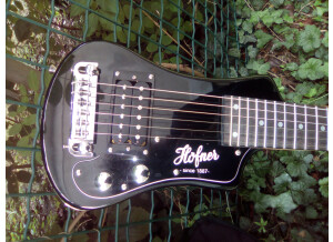 Hofner Guitars Shorty CT (90)