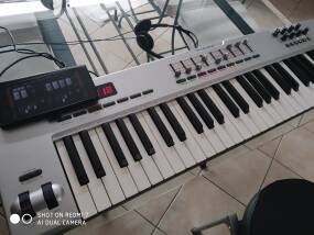 M-Audio Oxygen 61 (Silver)