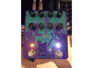 EarthQuaker Devices Pyramids Stereo Flanging Device (26337)