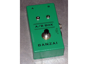 Banzai A/B Box (4784)