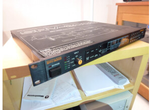 Roland SRV-2000 (34444)