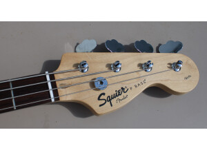 Basse Squier3.JPG