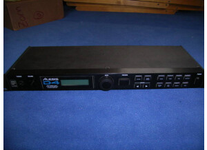 Alesis D4 (93968)