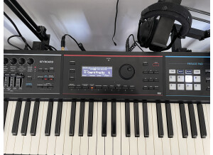 E7640EEF-B4B8-456E-AC7E-43916E03557C