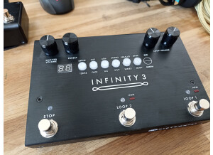 Pigtronix Infinity 3 Deluxe Looper (81634)