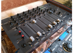 Chesley / Freevox pro m6001 (51728)