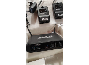 Alto Professional Stealth Wireless System (79572)