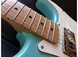 Squier [Deluxe Series] Deluxe Stratocaster - Daphne Blue Maple