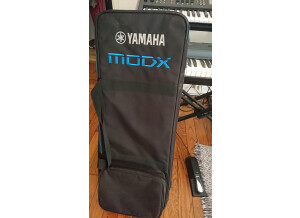 Yamaha MODX6