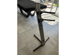 Ultimate Support APEX AX-48 (71371)