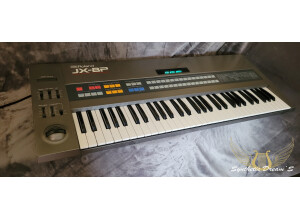 Roland JX-8P (75563)