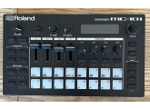 Vds Groovebox Roland MC-101 + kit sac transport & batteries