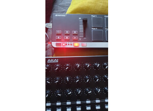 Akai Professional MIDImix (46025)