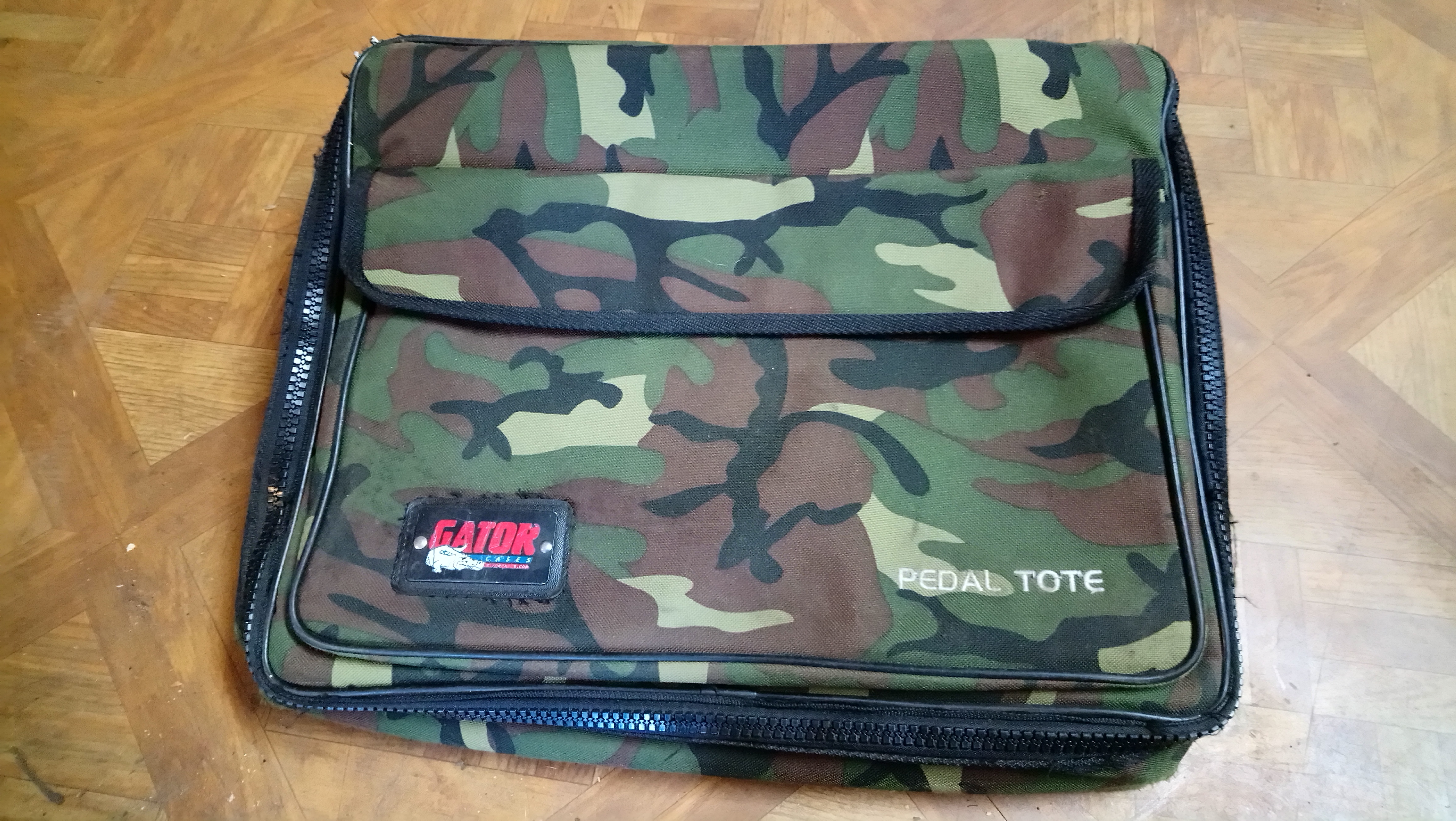 pédalier camou b.JPG