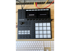 Native Instruments Maschine mk3 (12640)