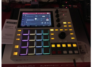 Akai Professional MPC One Retro (47779)