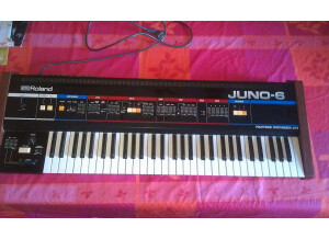 Roland JUNO-6 (85747)