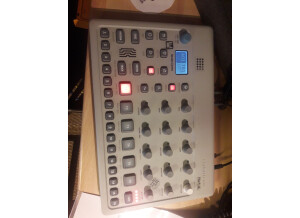 Elektron Model:Cycles (4138)