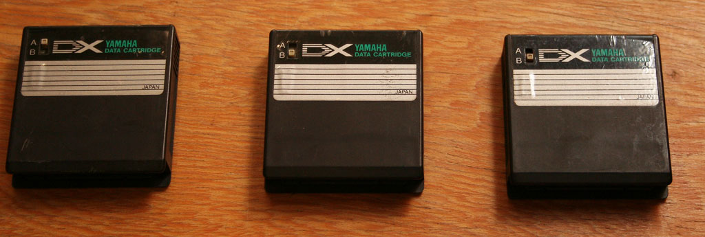 YAMAHA DX7 VOICE ROM 1 2 淋し DATA CARTRIDGE