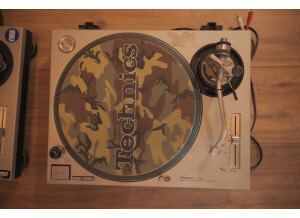 Technics SL-1200 MK2 (32678)