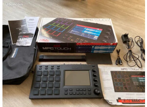 418BE1E6-12BD-48BD-BF47-5218E08AA04C