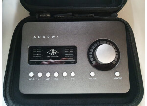 Universal Audio Arrow (8977)