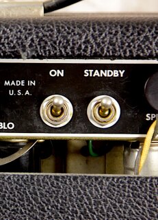 Commutateur de stanby Fender Commutateur de stanby Fender